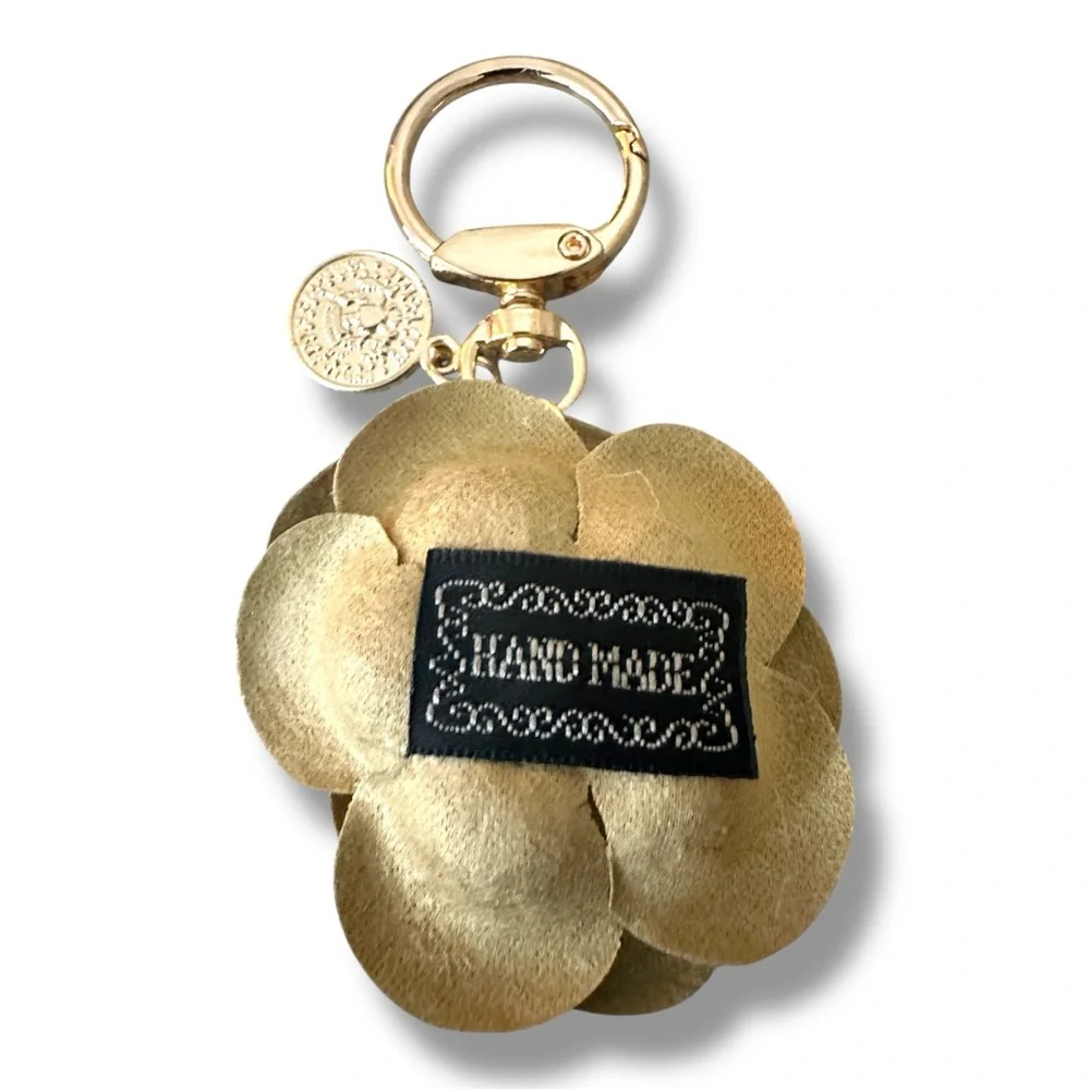 Handmade Wailiki‎ Gold Flower Keychain & Bag Charm NWOT